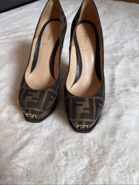 Fendi Brown & Black FF Logo Platform Heel Pumps